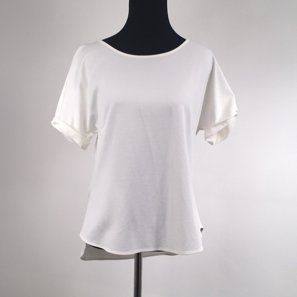 ✅ SOLD Ellie Kai NWT OFF-WHITE Shirt 8